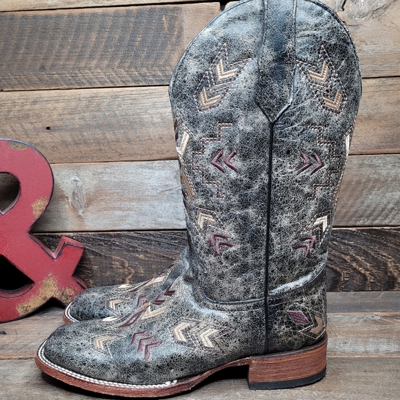 Circle G Shoes - NWOT Circle G Western Leather Cowgirl Boots Size10